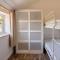 3 Bed in Newport 90250