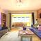 Dougs Mountain Getaway - Exclusive Mega Chalet