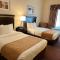 Tapa Hotel, Inn & Suites - Махва