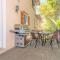 Union Duplex Woods and Spruces in Salt Lake with Hot Tub