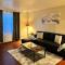 Quiet Cozy 2BR APT Black out Curtains - بيوريا