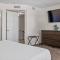 The Scott Pad - Remodeled space, large pool, centrally located in the heart of Scottsdale! - Scottsdale