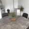 Recently Refurbished Apt central MK FREE PARKING