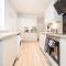 Hassle-Free & Handsome Brand-New 3-Bed Home - Mánchester