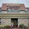 Country Inn & Suites by Radisson, Delta Park North Portland