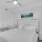 Modern 2 Bed in the Heart of Doral Free Parking