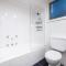 Light Resort Style Haven in Darling Harbour