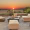 Wavefront Serenity - Exotic & Dreamy Getaway - Marmarion