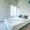 Chic 3 Bedroom Spacious Flat - ECR - Chennai