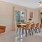 Phaedrus Living: Coral Bay Luxury Villa