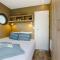 Luxe Houseboat Skoft