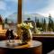 The Eagle Suite at Stoneridge Mountain Resort - Canmore