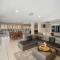 4 Bedroom Spacious Cozy Family Retreat Parkinson