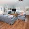 T3, Bella Vita- Oceanside, Private Pool, Walking distance to town of Duck, Foosball