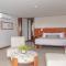 Las Flores Resort