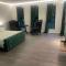 Woodland lodge green room - Dungiven