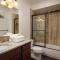 Luxury Downtown Rental (Hot Tub/Pet Friendly) - La Dolce Vita Villas #9