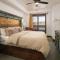 Luxury Downtown Rental (Hot Tub/Pet Friendly) - La Dolce Vita Villas #10