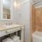 Compass Point 1, Unit 204