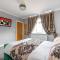 *RB98BL* For your most relaxed & Cosy stay + Free Parking + Free Fast WiFi * - Farnley