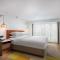 Home2 Suite by Hilton Chongqing South Bank - Csungking