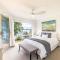 Danalene, 44a Danalene Pde - stunning waterfront property with Air Con, WI-FI, Double Lock Up Garage & Boat Parking