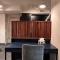 South Brisbane One Bedroom Apartment