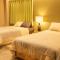 Hotel Re:Plug