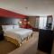 Holiday Inn Express Hotel & Suites Chatham South by IHG