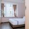 5 Elizabeth Golf Apartment