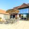 Upper Barn - a large family house by Aldeburgh Coastal Cottages