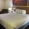 Days Inn & Suites by Wyndham Eunice - Eunice