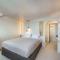 Athina Luxury Suites