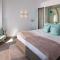 Athina Luxury Suites - Fira