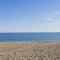 Cubos Beach Side Apartment at La Cala