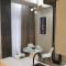 Iris Apartments A