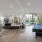 Modern and Stylish Studio at 1200 Riverside in Burbank - Burbank