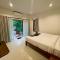Sunny Cove Beach Resort Koh Phayam