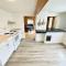 Beachfront 4 BR Spacious House! [Coastal Haven]