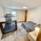 Beachfront 4 BR Spacious House! [Coastal Haven]
