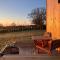 The Coppleridge Inn, Eco-friendly cabins in the Dorset countryside with heating and hot water - Shaftesbury