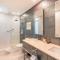 Townhouse with ocean view Puerto Bahia