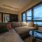 Slopeside Bliss C21 Levi Center by Aavalevi