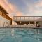 Home with private pool and deck - Port Isabel