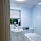1-Bed Apt Sleeps 2 20 min walk to Centre