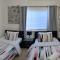 Waterside Retreat at Blacksmiths Beach - Swansea Channel