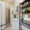 Sleek 2BR - Walking distance to Times Square