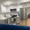 Modern 2Bedroom suite in SW Edmonton close to Edmonton International Airport