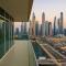 FIRST CLASS 3BR with Dubai Marina & Palm View - Dubaj