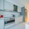 FIRST CLASS 3BR with Dubai Marina & Palm View - Dubaj
